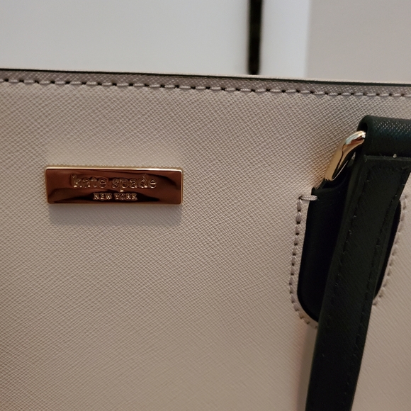 NWOT Beautiful Kate Spade Handbag Black & Cream Tan Purse Tote - Picture 2 of 7